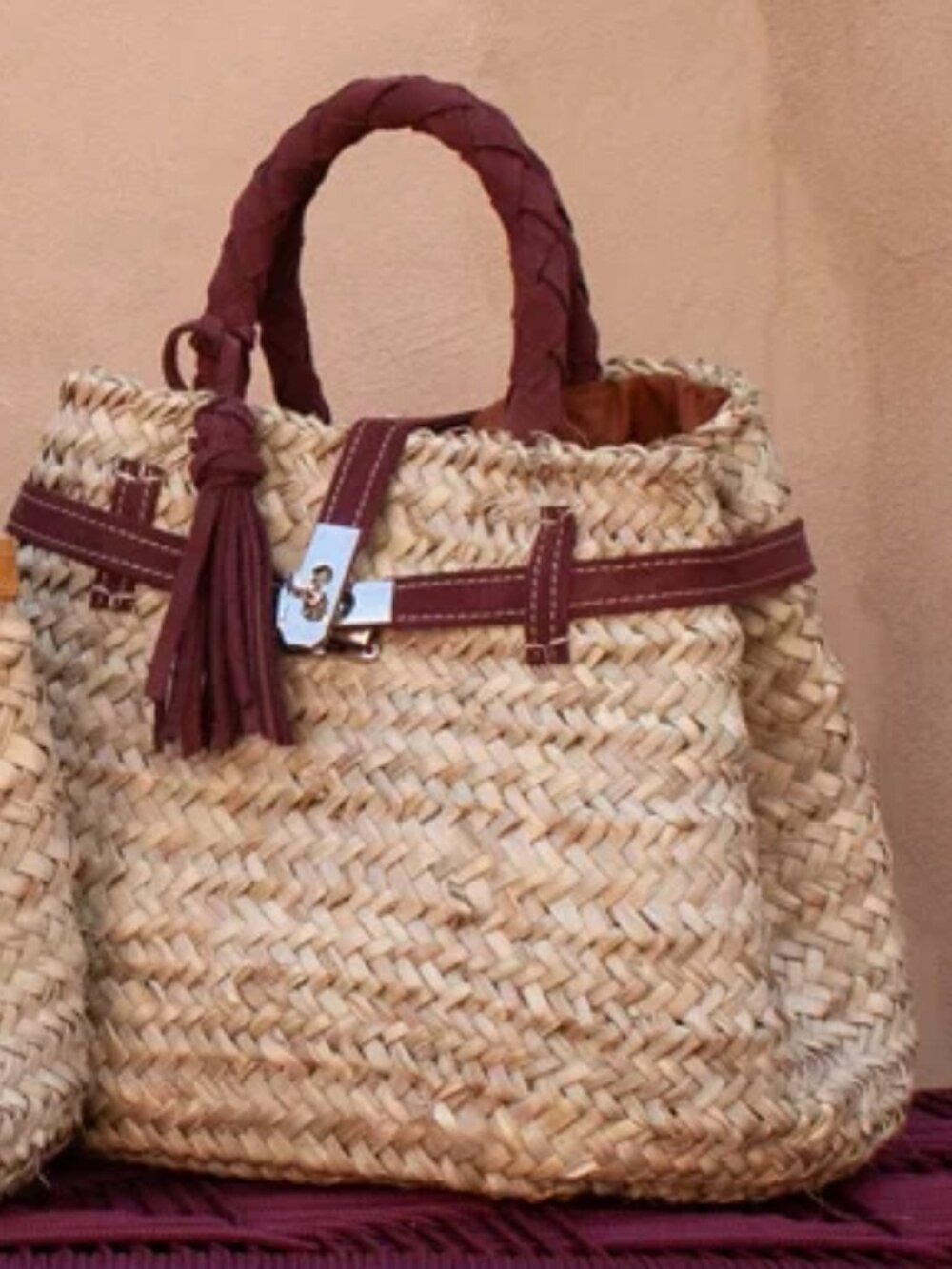 LATITUDE 31n TOTE